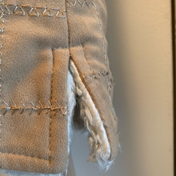 Sno Skins Suede Faux Shearling Vest reversible Size Large - Picture 7 of 8